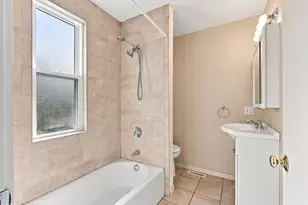 18 Crawford St, Malden, MA 02148 - Photo 19