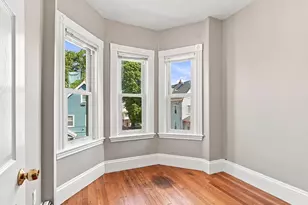 18 Crawford St, Malden, MA 02148 - Photo 31