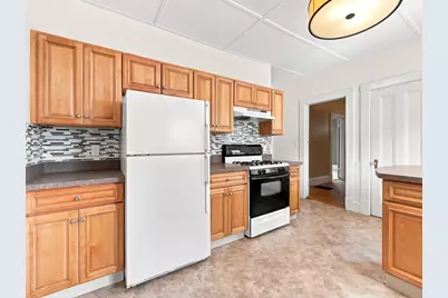 18 Crawford Street, Malden, MA 02148 - Photo 9