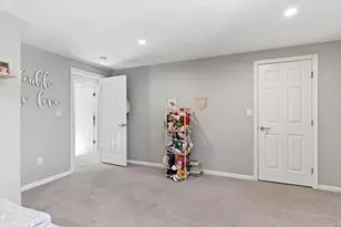 9 Hermon Rd, Lynn, MA 01904 - Photo 15