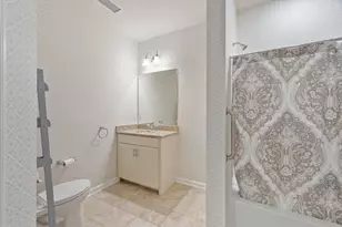200 Martins Lndg, North Reading, MA 01864 - Photo 27
