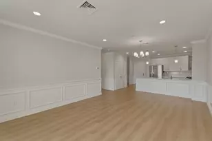 320 Middlesex Ave, Medford, MA 02155 - Photo 9