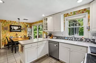 33 Carter Dr, Framingham, MA 01701 - Photo 11