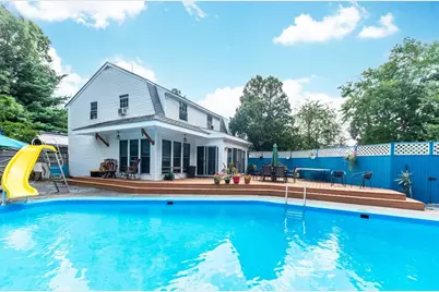 30 Phillips Ave, Stoughton, MA 02072 - Photo 3