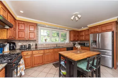 30 Phillips Ave, Stoughton, MA 02072 - Photo 19