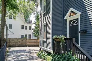 631 Chestnut Hill Ave, Brookline, MA 02445 - Photo 25
