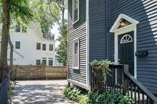631 Chestnut Hill Ave, Brookline, MA 02445 - Photo 25
