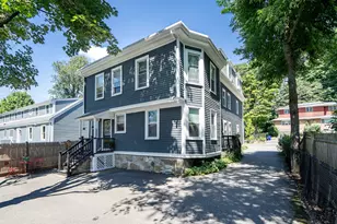 631 Chestnut Hill Ave, Brookline, MA 02445 - Photo 23
