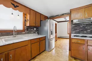 19 Park St, Maynard, MA 01754 - Photo 9