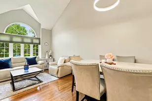 237 South St, Shrewsbury, MA 01545 - Photo 5