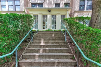 1584 Beacon St #A, Brookline, MA 02446 - Photo 3