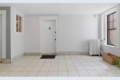 1584 Beacon St #A, Brookline, MA 02446 - Photo 7