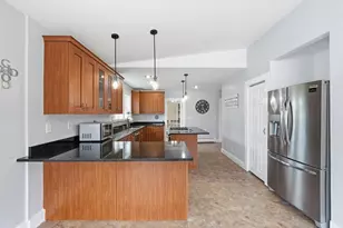 117 Cook Ln, Marlborough, MA 01752 - Photo 7