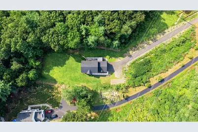 25 Greenbriar Dr, Shrewsbury, MA 01545 - Photo 37