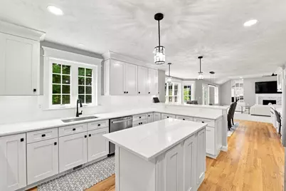 25 Greenbriar Dr, Shrewsbury, MA 01545 - Photo 9
