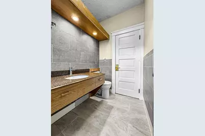 56 Dorset St #3, Boston, MA 02125 - Photo 5
