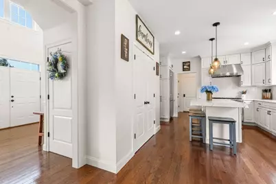 2 Hodgman Way, Plainville, MA 02762 - Photo 5