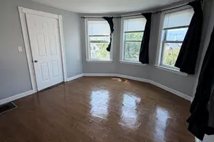 28 Minot St, Lynn, MA 01905 - Photo 3