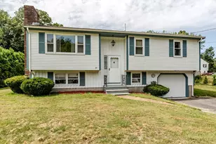 21 Evergreen Dr, Swansea, MA 02777 - Photo 1