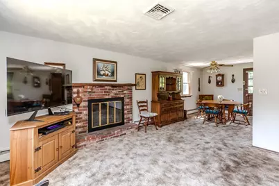 21 Evergreen Drive, Swansea, MA 02777 - Photo 5