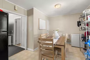 95 Flint St, Fall River, MA 02723 - Photo 9
