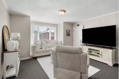 95 Flint St, Fall River, MA 02723 - Photo 7