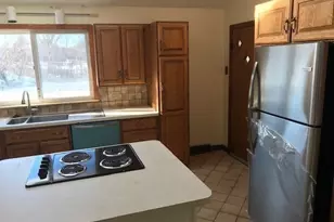 115 Vine St, Saugus, MA 01906 - Photo 9