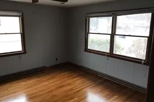 115 Vine St, Saugus, MA 01906 - Photo 15