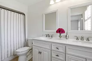 1566 Victory Hwy, North Smithfield, RI 02896 - Photo 15