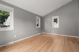 31 Blithewood Ave, Worcester, MA 01604 - Photo 17