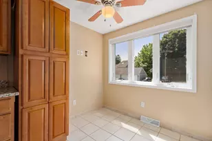 31 Blithewood Ave, Worcester, MA 01604 - Photo 9