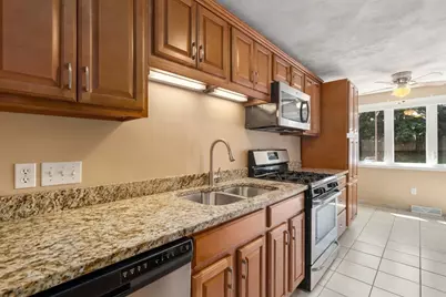 31 Blithewood Ave #205, Worcester, MA 01604 - Photo 5