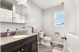 84 Burrill Ave, Lynn, MA 01902 - Photo 23