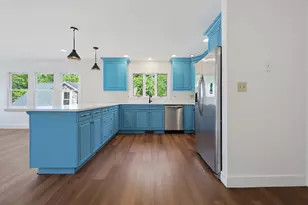 109 Pine St, Franklin, MA 02038 - Photo 5