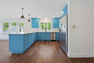 109 Pine St, Franklin, MA 02038 - Photo 5