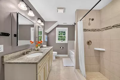 89 Overland Rd #2, Waltham, MA 02451 - Photo 19