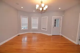 2 Antwerp St, Milton, MA 02186 - Photo 3