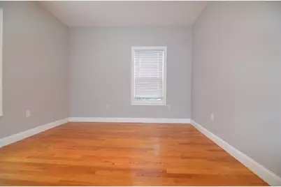 2 Antwerp St #1, Milton, MA 02186 - Photo 9