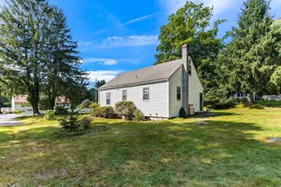 41 Everett St, Norfolk, MA 02056 - Photo 5