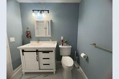 27 Hill St, Leominster, MA 01453 - Photo 23
