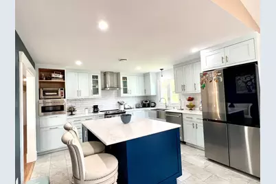 27 Hill St, Leominster, MA 01453 - Photo 19