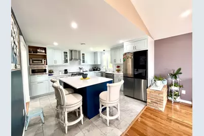 27 Hill St, Leominster, MA 01453 - Photo 17