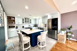 27 Hill St, Leominster, MA 01453 - Photo 17