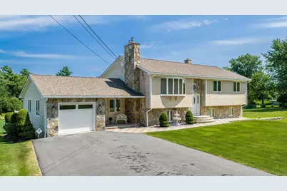 38 Cushing Ln, Acushnet, MA 02743 - Photo 3