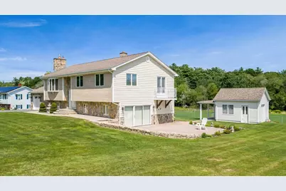38 Cushing Ln, Acushnet, MA 02743 - Photo 5