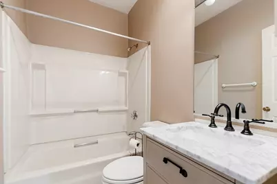 42 Broad St #3, Salem, MA 01970 - Photo 19