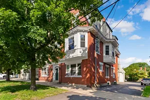 42 Broad St, Salem, MA 01970 - Photo 1