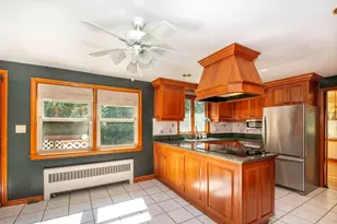 277 East St, Hanover, MA 02339 - Photo 15