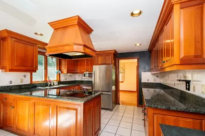 277 East St, Hanover, MA 02339 - Photo 13