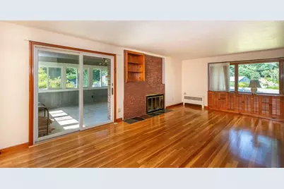 277 East St, Hanover, MA 02339 - Photo 9